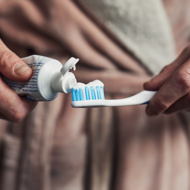 Jak wybrać odpowiednią dla siebie pastę do zębów?