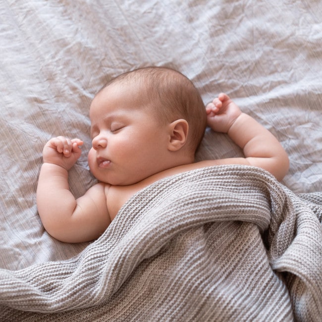Pierwsze dni noworodka – jak się przygotować?